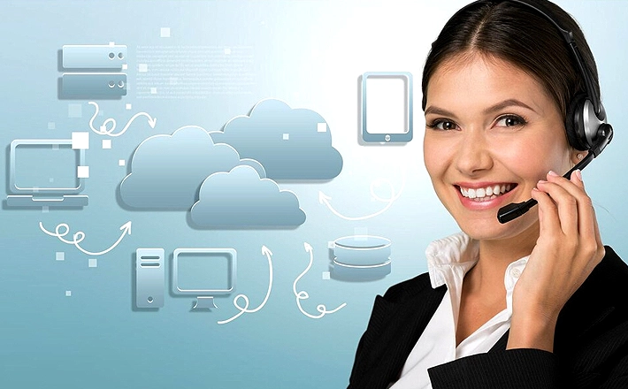 What is a cloud contact center