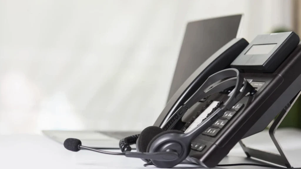 Brief overview of VoIP contact centers