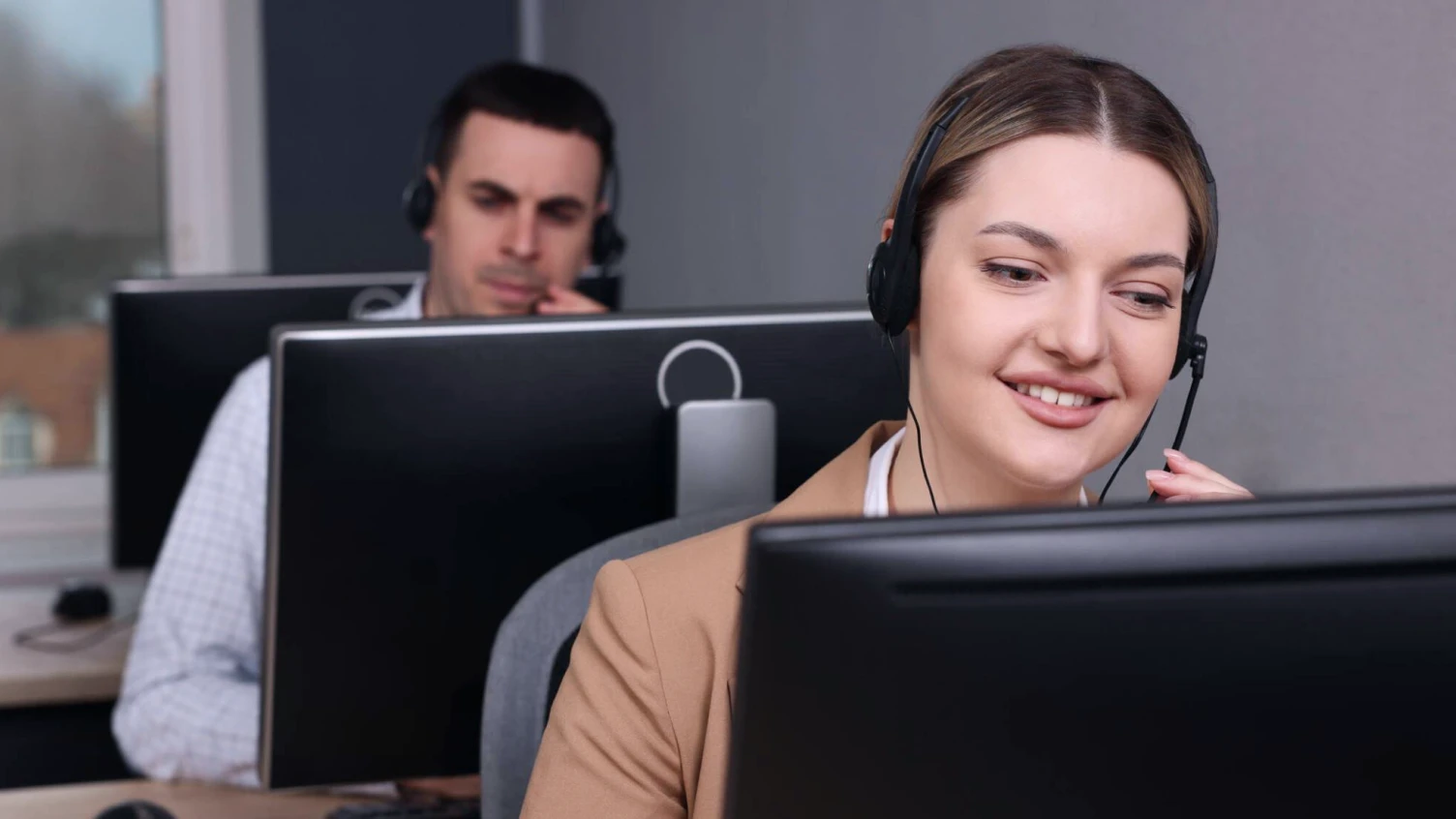 What is call center outsourcing? 