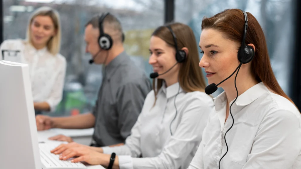A brief overview of e-commerce contact centers and their importance in customer service