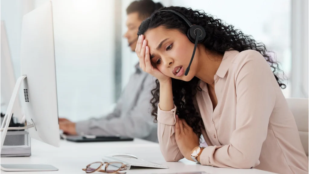 What is call center stress? and how to reduce stress on call center business
